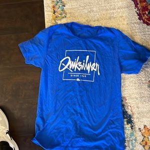 Quicksilver short sleeve t-shirt